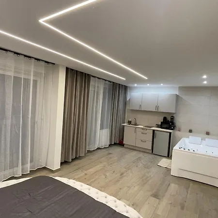Le Cocon - Studio Avec Balneo Et Terrasse Lingolsheim Extérieur photo